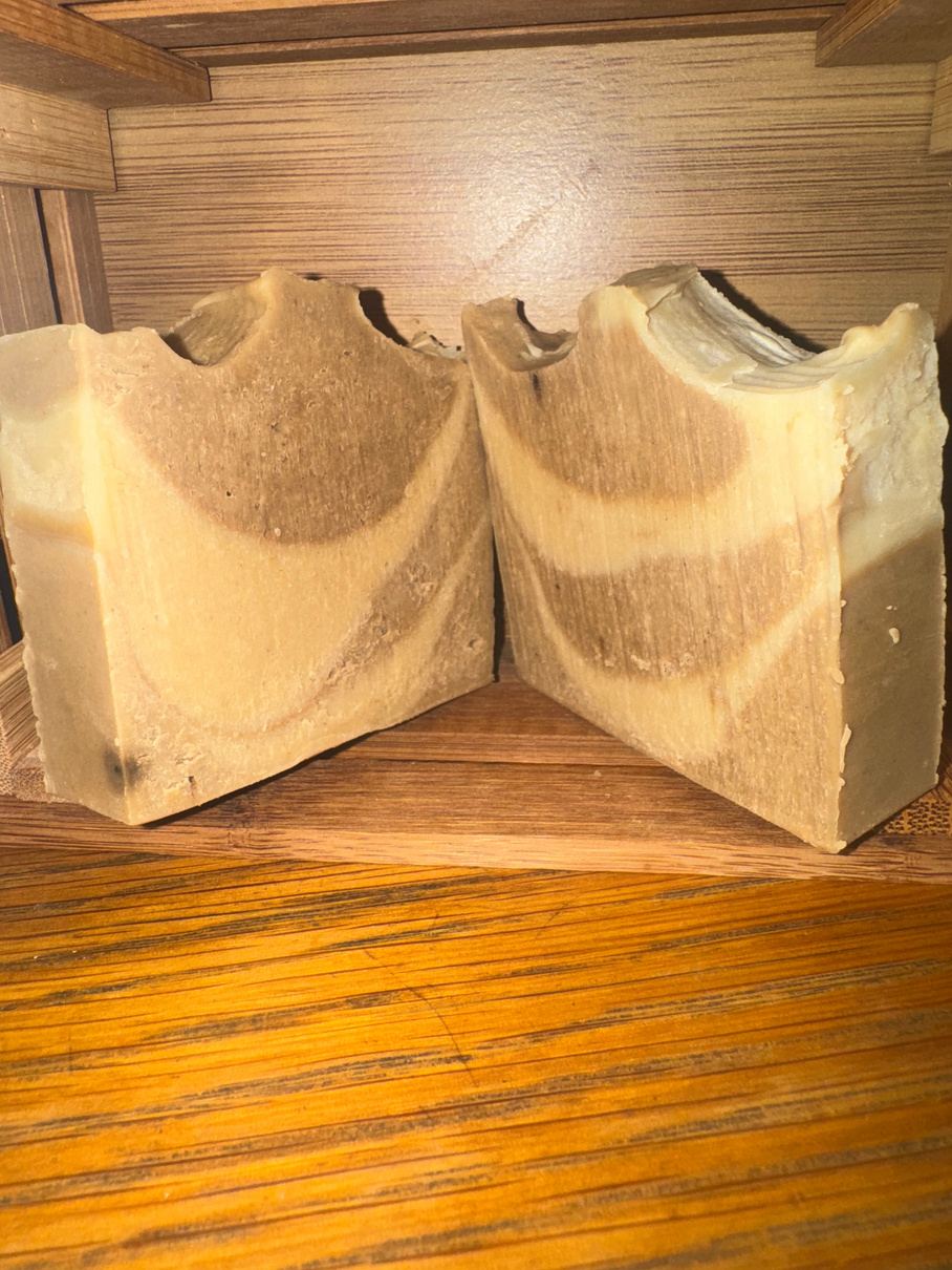 המזין - לפנים טבעי